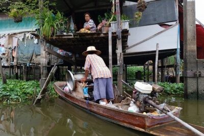 Canals of Bangkok private tour - Chao Phraya River stop: the “life blood” introduction