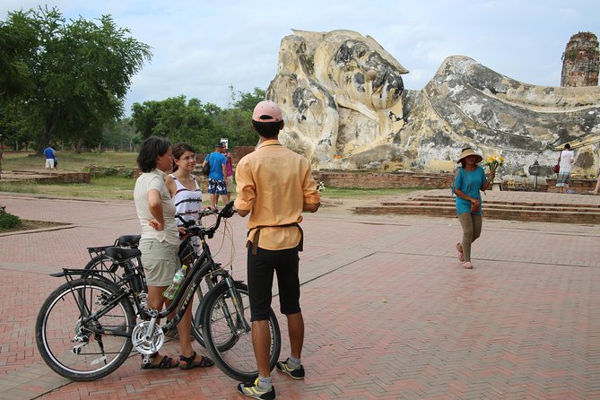 Colors of Ayutthaya Full-Day Bike Tour - Meeting point and what you get from the start