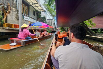 Damnoen Saduak Famous Floating Market and Mea Klong Railway Tour - Samut Songkhram Transfer Time and the Coconut Sugar Farm Stop