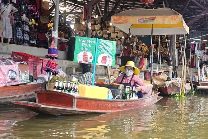 Damnoen Saduak Famous Floating Market and Mea Klong Railway Tour - Practical Tips for Your Market Day