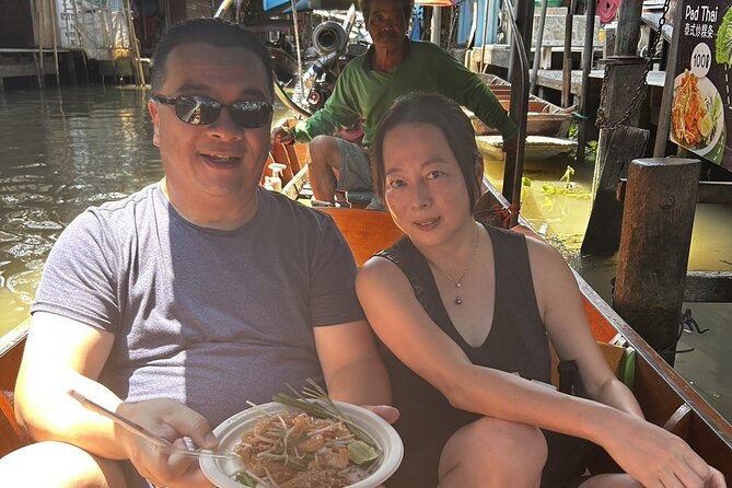 Damnoen Saduak Floating Market & Maeklong Railway From Bangkok - Mae Klong Railway Market: The Train Comes First