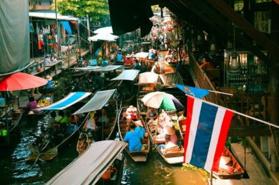 Damnoen Saduak Floating Market & Maeklong Railway Market Tour From Bangkok - Mae Klong Railway Market: watch the stalls react to the train
