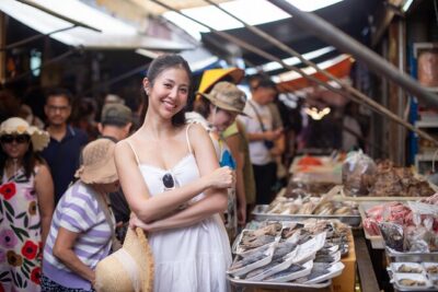 DamnoenSaduak Floating Market Michelin Food One Day Tour - Mae Klong Railway Market (Hoop Rom): The Train Moment Up Close