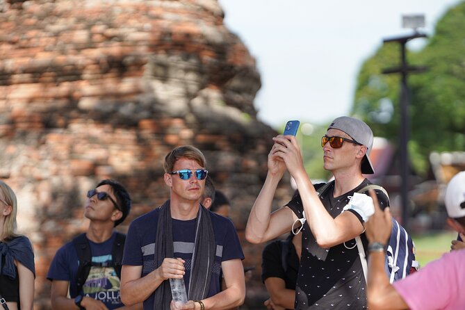 Day Tour From Bangkok to Ayutthaya By Bus - Wat Chaiwatthanaram to Reclining Buddha: Wat Lokayasutharam’s Different Vibe