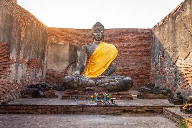 Day Tour of Ayutthaya and Bang Pa-In - Stop 4: Bang Pa-In Summer Palace and its mixed architectural styles