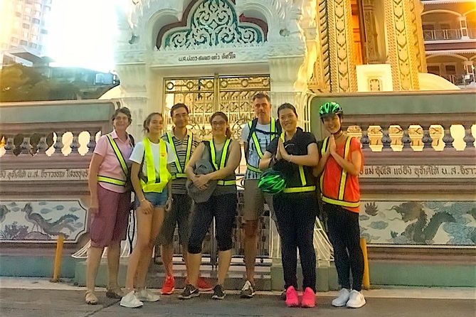 Discover Bangkok at Night 5-Hour Bike Tour with dinner - The route at night: Kuan Yim Shrine to Chinatown dinner