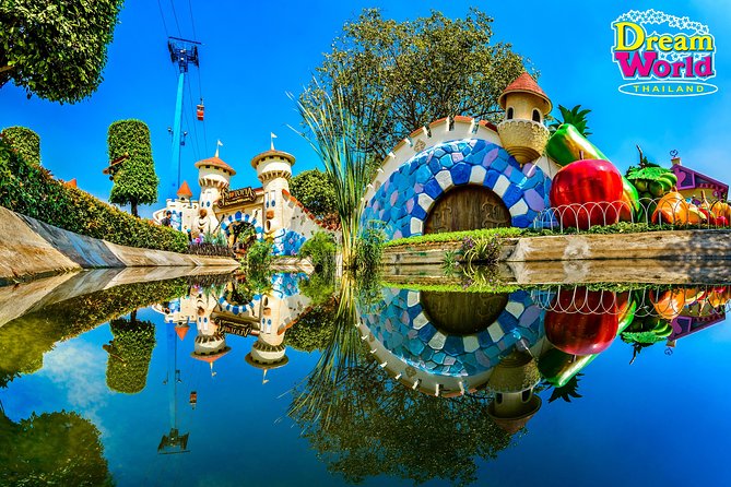 Dream World Bangkok with Buffet Lunch (SUPER VISA TICKET) - Photo Spots and Replica Landmarks (Including an Eiffel Tower Moment)