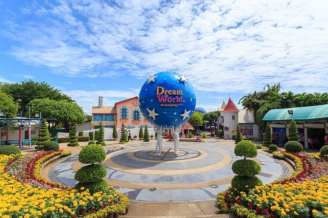 Dream World & Snow Town in Bangkok with Return Transfer & Lunch - Lunch inside Dream World: fewer decisions, better timing