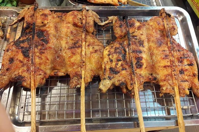 Famous Thai Street Food Tasting Experience! - Stop 1: Train Night Market Ratchada (Rot Fai Ratchada) for peak night-market choices
