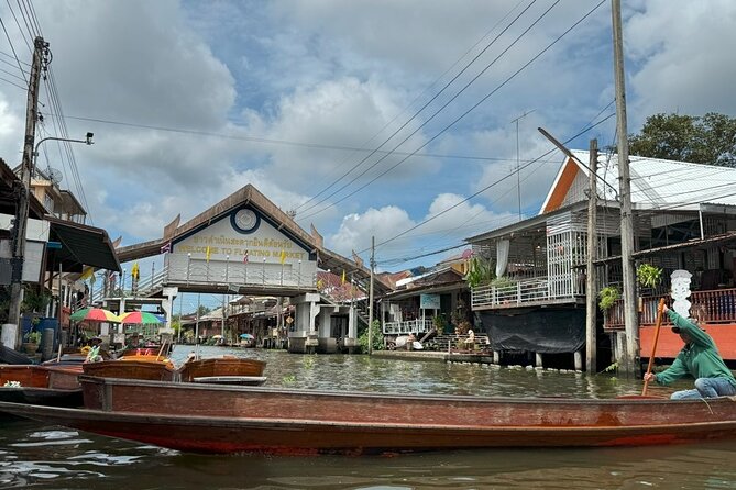 Floating Market and Railway Market Private Tour VIP Transport - VIP Transport and a 7:00 am start that actually makes sense