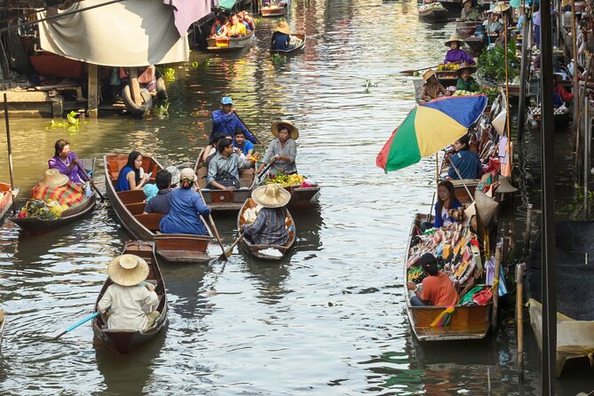 Floating Market with Great Pagoda Temple and Wat Sam Phran - Stop 4: Wat Sam Phran (Dragon Temple) and the big dragon moments