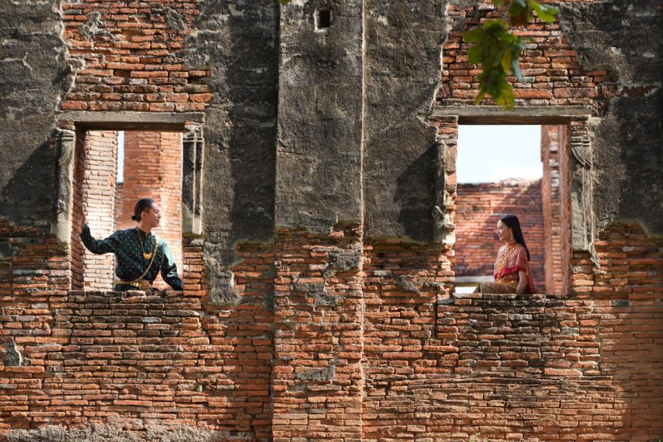 From Bangkok: Ayutthaya Historical Day Tour by Bus - Wat Phra Si Sanphet: The Former Royal Temple Feeling