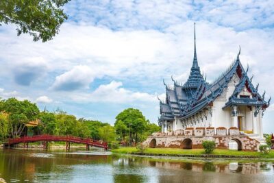 From Bangkok : Muang Boran - The Ancient City of Samut Prakan - Muang Boran with an English-speaking guide: how you’ll get more from fewer hours