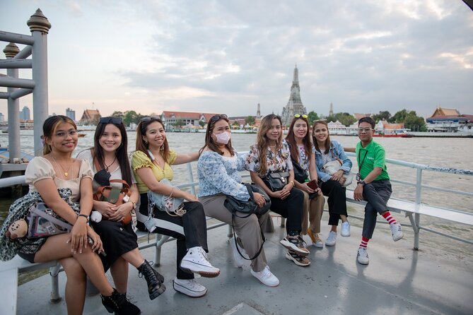 From Bangkok: Private Customizable Bangkok City Tour - Wat Pho and the Reclining Buddha: a solid 2-hour block