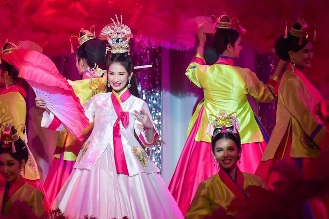 Golden Dome Cabaret: A Night of Glamour and Glitter - Getting the Most from VIP Seating: Backdrops, Close-Up Moments, and Photos