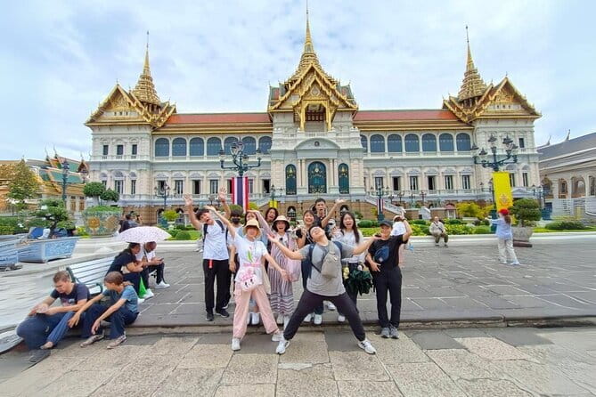 Grand Palace, Temples, and Canal Private Tour [Optional Luxury] - Grand Palace and Wat Phra Kaew: the first test of time and attention