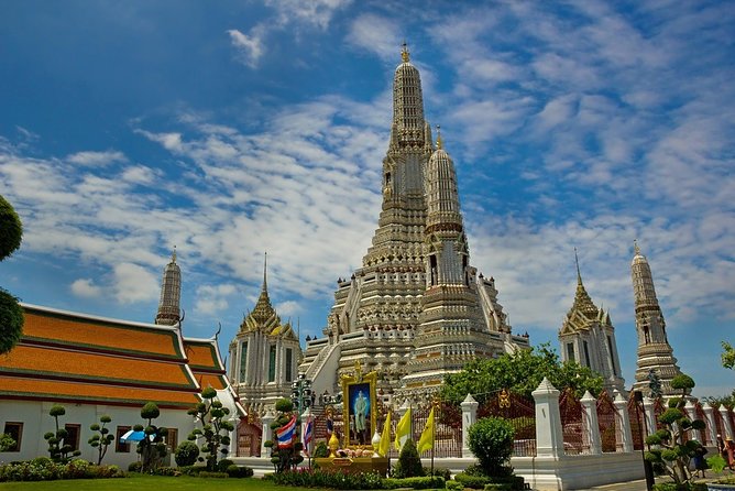 Grand Palace & Temples of Bangkok - Stop 5: Wat Benchamabophit (The Marble Temple)