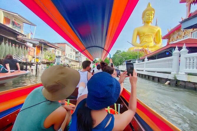 Grand Palace & Wat Phra Kaew Walking Tour with Professional Guide - Heat management: shoes, sleeves, and water planning