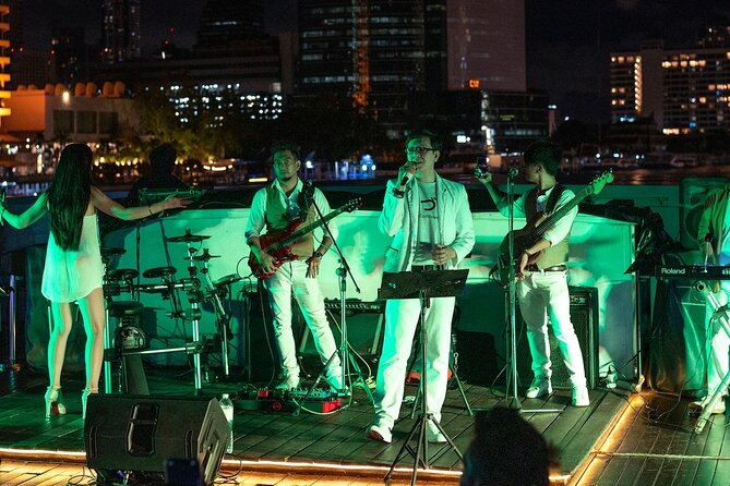 Grand Pearl Dinner Cruise Experience at Bangkok with Pickup - Live music and Thai classical dance for a better Bangkok night
