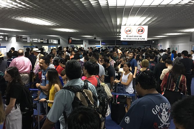 Guided Fast Track Immigration From Aircraft to Arrivals– Bangkok - Departure vs arrival: what to think about