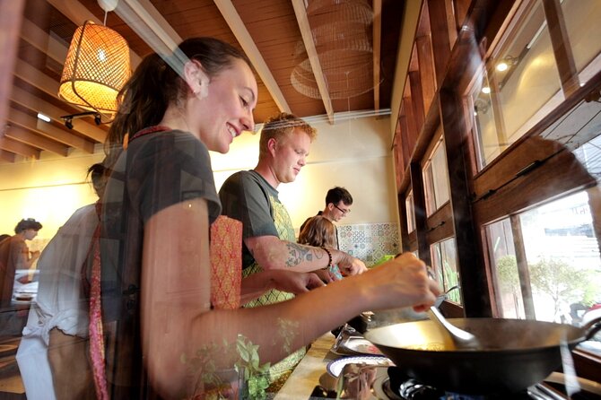 Homies Thai Cooking Experience - Small-group time with the chef: why max 8 people is a big deal