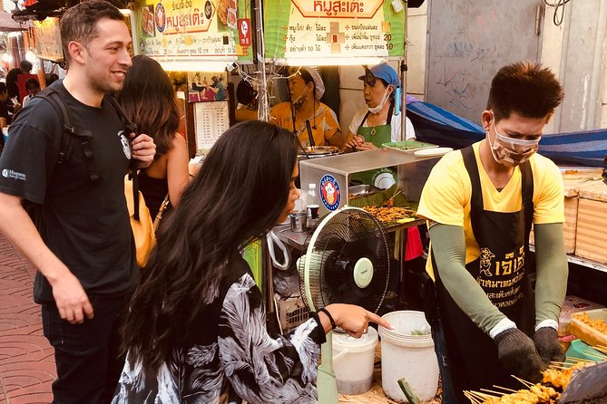 Incredible Bangkok Food Tour - The Thai-and-Chinese menu: pad thai, green curry, glass noodles, and satay