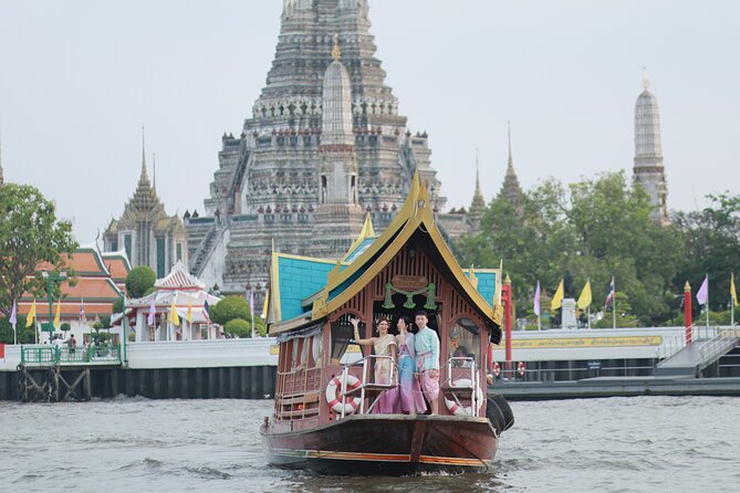 Instagram Photo Tour with Wat Arun and River Cruise - Stop 2: Wat Arun Photoshoot With Traditional Thai Costume Rental