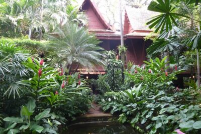 Jim Thompson’s Story of Silk - Pickup rules in central Bangkok (and what can limit them)