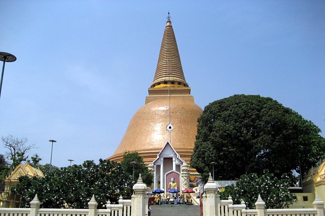 Nakhon Pathom City Tour from Bangkok (SHA Plus) - Wat Phra Pathom Chedi: The Towering Pagoda Moment You’ll Remember