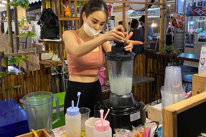 Night life in Bangkok - Jodd Fairs Train Night Market(Joint) - Jodd Fairs Ratchada: what you’re really buying for $15.39