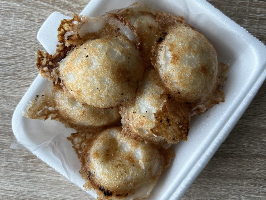 No Diet Club - Local food tour in Bangkok with many tastings - Starting at Sam Yot Metro: Your Bangkok Food Orientation