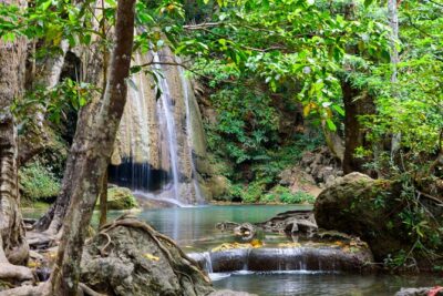 Private 2 Day Tour to Erawan Waterfall and Highlights of Kanchanaburi - Day 1 at Mae Klong Railway Market and Damnoensaduak: rail and water markets
