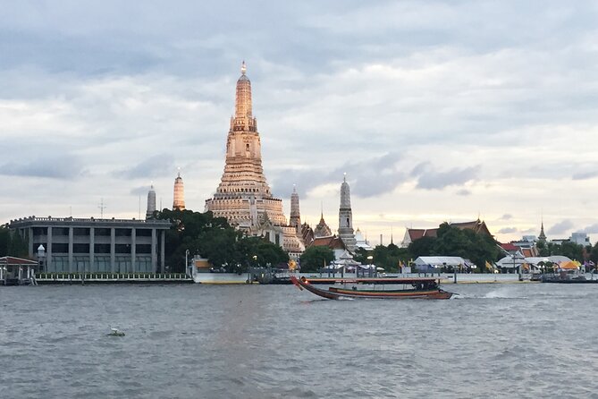 Private 3 Days Tour in Bangkok, Ayutthaya and Floating market - Day 3 early start: Maeklong railway market and Damnoensaduak by long-tail boat