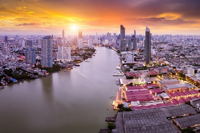Private Arrival Transfer: BKK pr DMK Airports to Bangkok - Meet and Greet Pickup: Fast Start or Crowded-Chase?