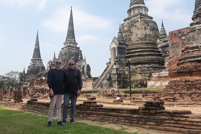 Private Ayutthaya Day Tour from Bangkok With Lunch - The guide experience: English clarity and real flexibility
