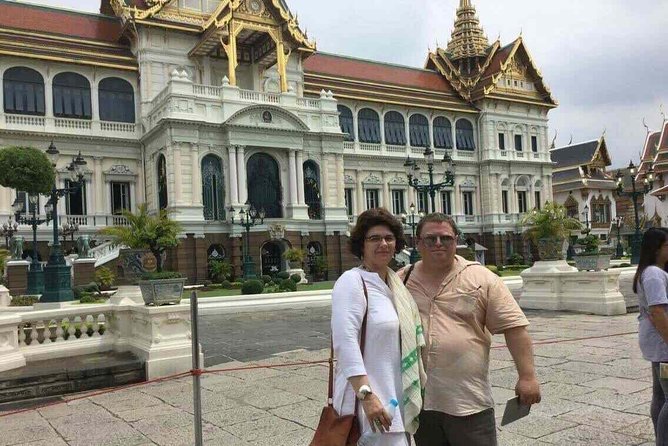 Private Bangkok City Tour Full Day with The Grand Palace - The guide experience: where the best days are made