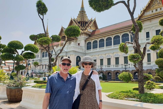 Private Bangkok Grand Palace Full-Day City sightseeing Tour - Wat Arun on the riverbank: postcard views, real presence