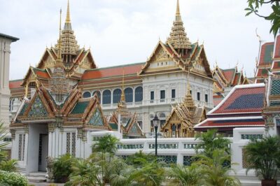 Private Best of Bangkok Full Day Highlights City Tour - Grand Palace and Wat Phra Kaew: the classic start you’ll be glad you did