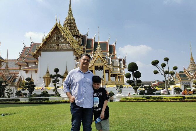 Private Best of Bangkok Full Day Highlights City Tour - Meals, timing, and staying sane during an 8-hour day
