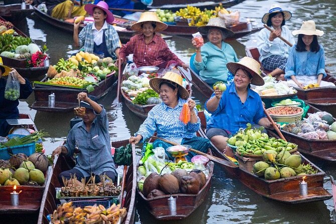 Private Damnoen Saduak Floating Market and Train Market Tour - Maeklong Railway Market (Hoop Rom): The Train-Time Moment