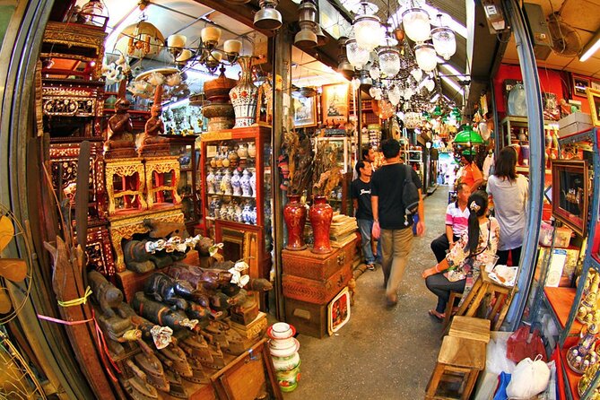 Private Exclusive Guided Chatuchak Weekend Market Shopping Tour - Wang Thonglang Pickup: Your Head Start in Bangkok