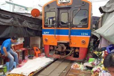 Private Floating Market and Maeklong Railway Market Day Tour - The Guide and Private Format: Why This Feels Like Your Day