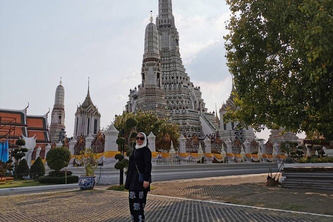 Private Full Day Bangkok City Tour - Wat Arun (Temple of Dawn): riverside views with room to breathe