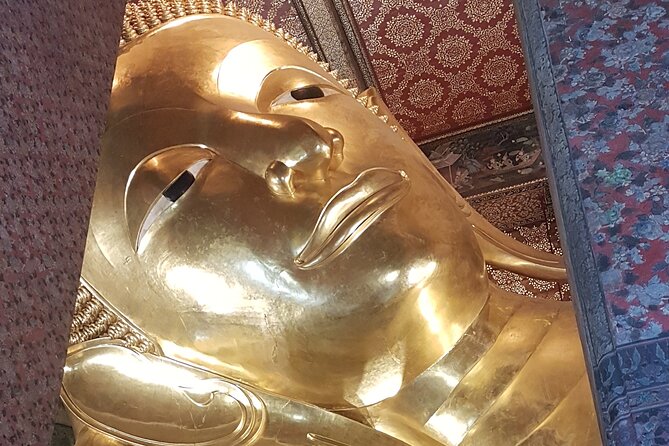 Private German-speaking tour: Bangkok's main attractions - Wat Phra Kaew and the Royal Palace: passport and dress rules that matter