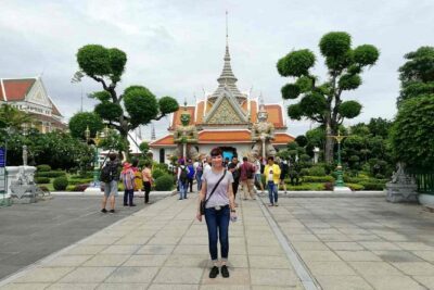 Private Grand Palace Bangkok City Tour & Klong Longtail Boat Trip - Pickup, Driver, and Staying Comfortable in an 8-Hour Day