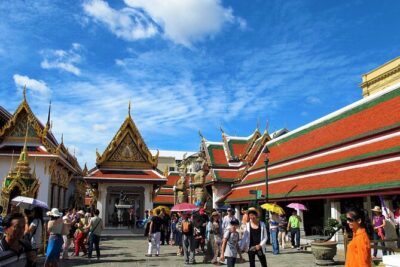 Private Half-Day Bangkok City Tour with The Grand Palace - Entering The Grand Palace: Royal Architecture and Real-Time Crowd Control
