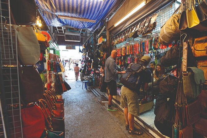 Private Half-Day Bangkok Tour Explore Grand Palace and Wat Pho - How This Private Half-Day Works in Real Life
