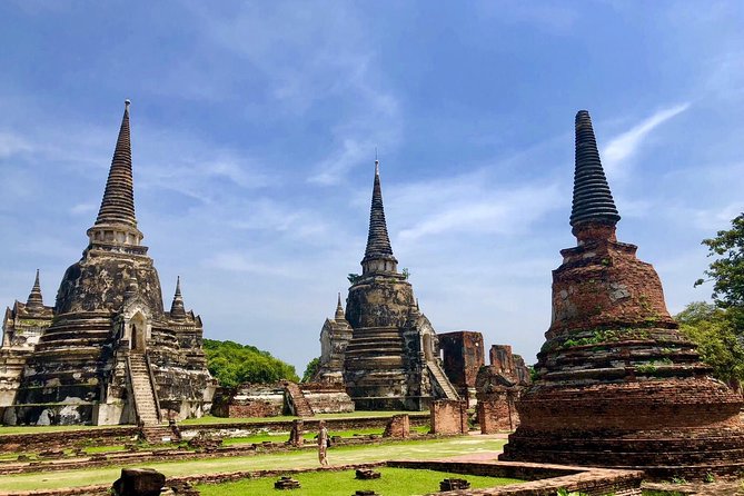 Private Tour : Ayutthaya Sightseeing by Coach return by Cruise - Wat Phra Si Sanphet: royal monastery scale and temple design
