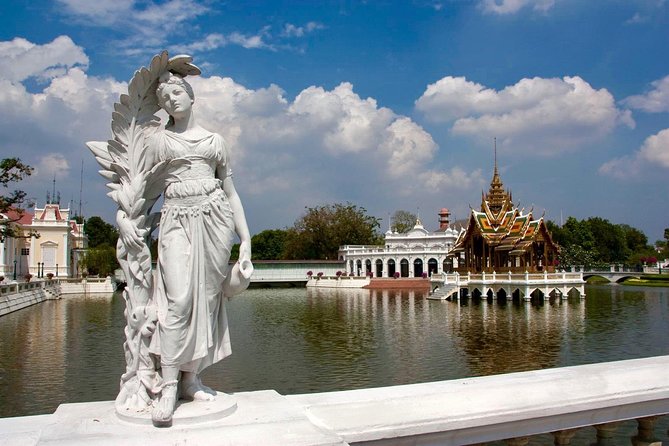Private Tour : Ayutthaya Sightseeing by Coach return by Cruise - 7:30 AM departure: the value of an early start