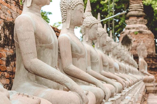 Private Tour: Ayutthaya Temples, Ruins and Lunch on River Cruise - Stop 6: Wihan Phra Mongkhon Bophit and the 17-meter gilded Buddha